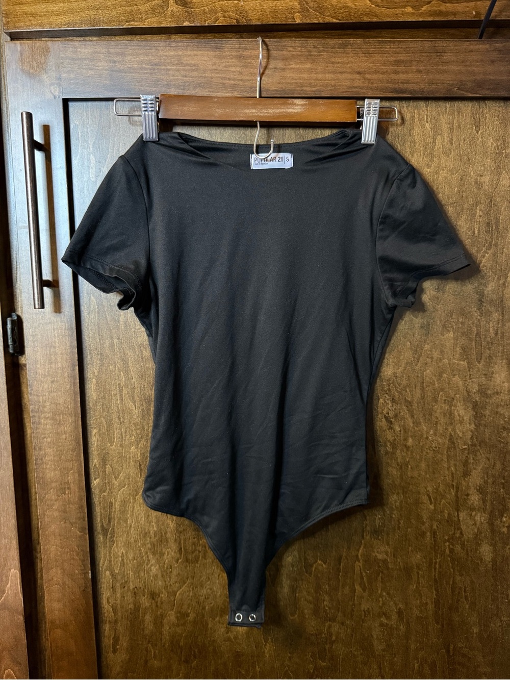 Popular 21 Black Short Sleeve Bodysuit - Scoop Neck